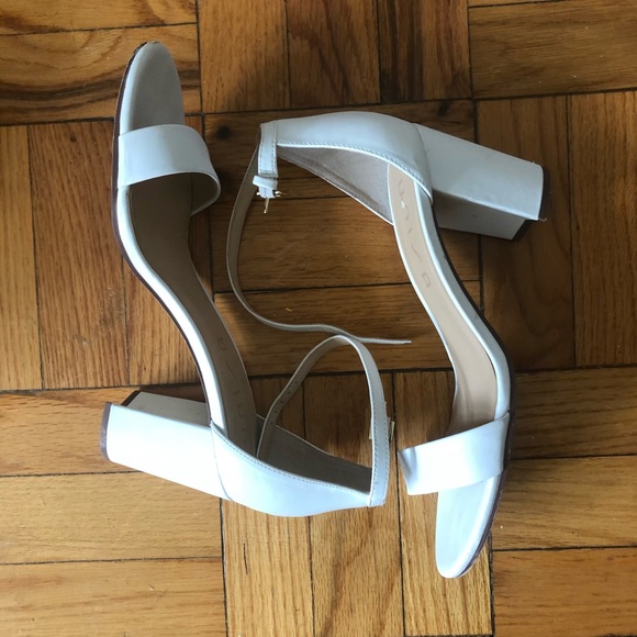 White ankle strap heels - Picture 3 of 5